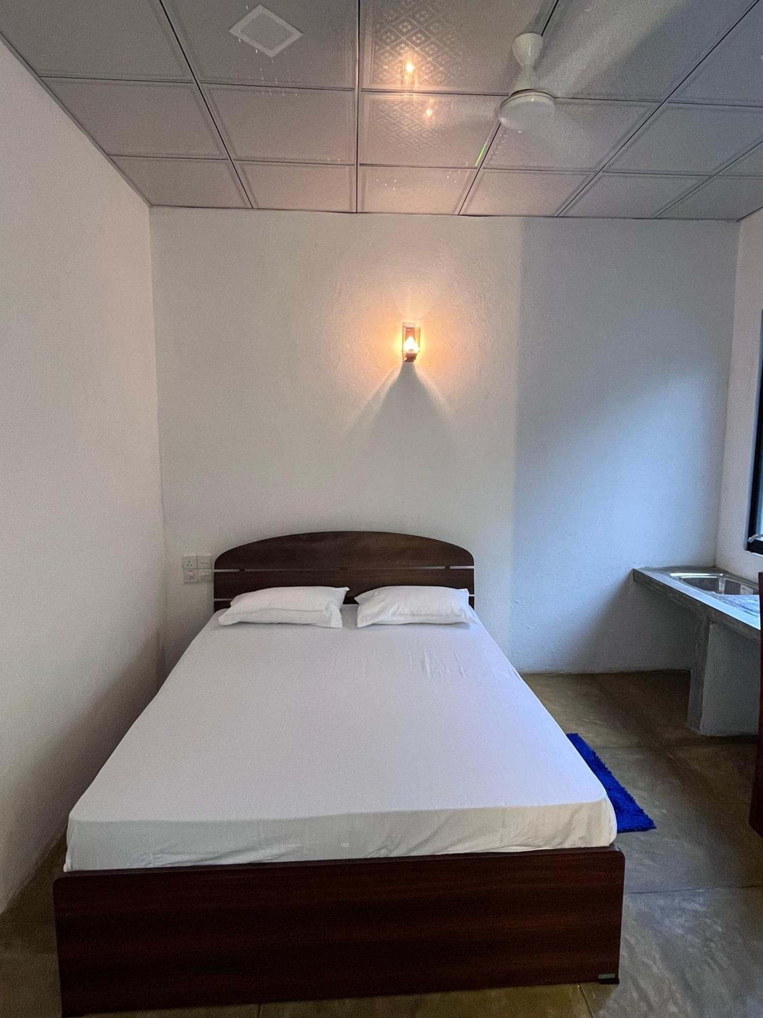 Unawatuna White Villa Экстерьер фото