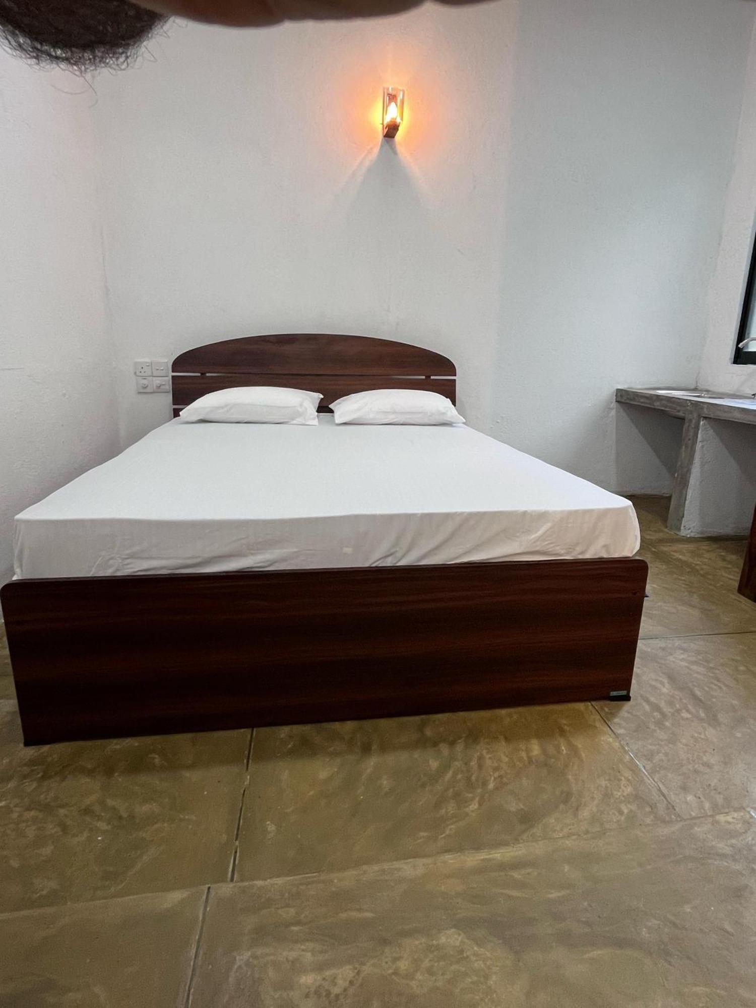 Unawatuna White Villa Экстерьер фото