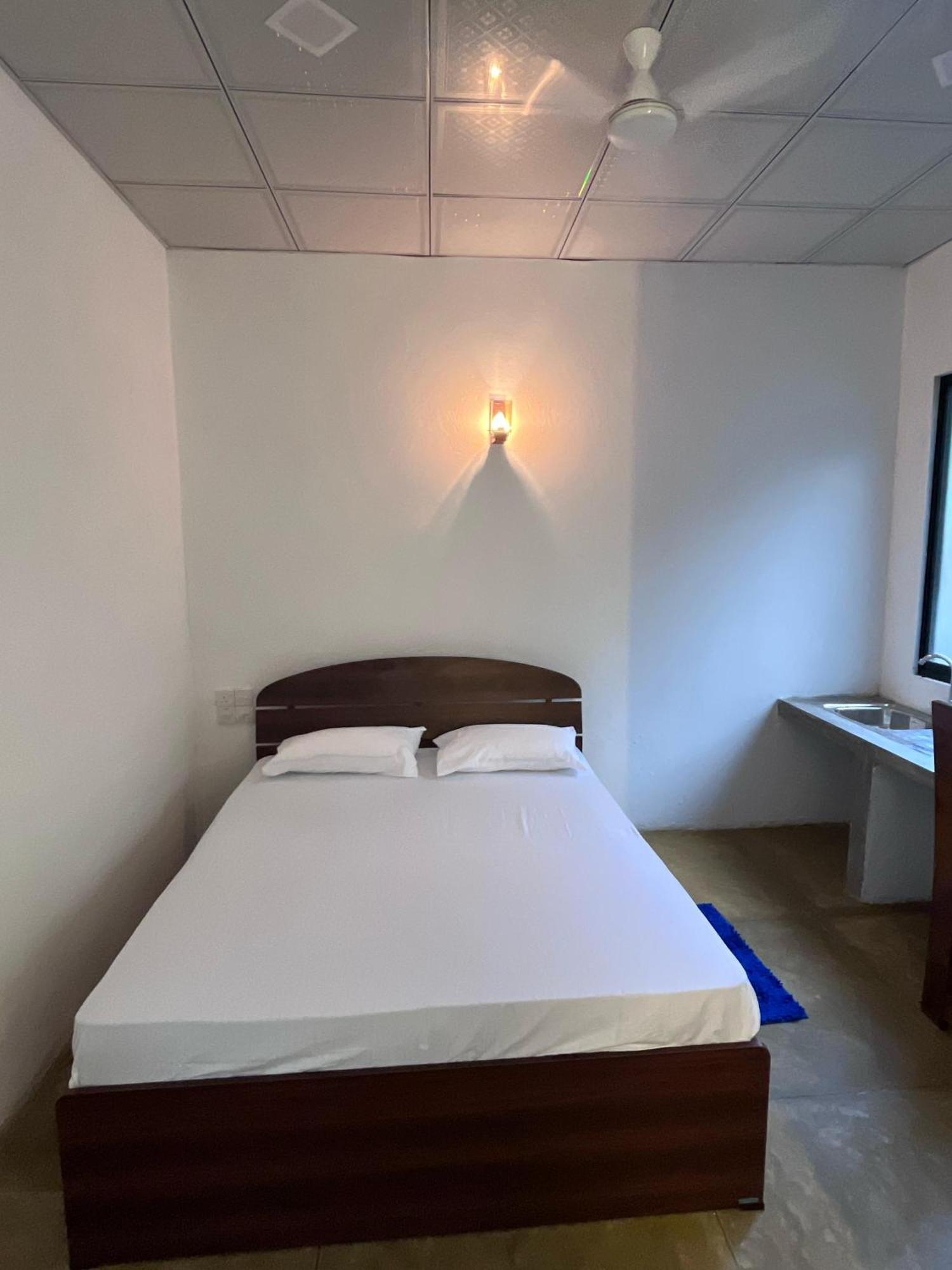 Unawatuna White Villa Экстерьер фото